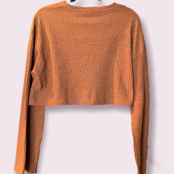 SHEIN drop shoulder tee - Picture 2 of 3